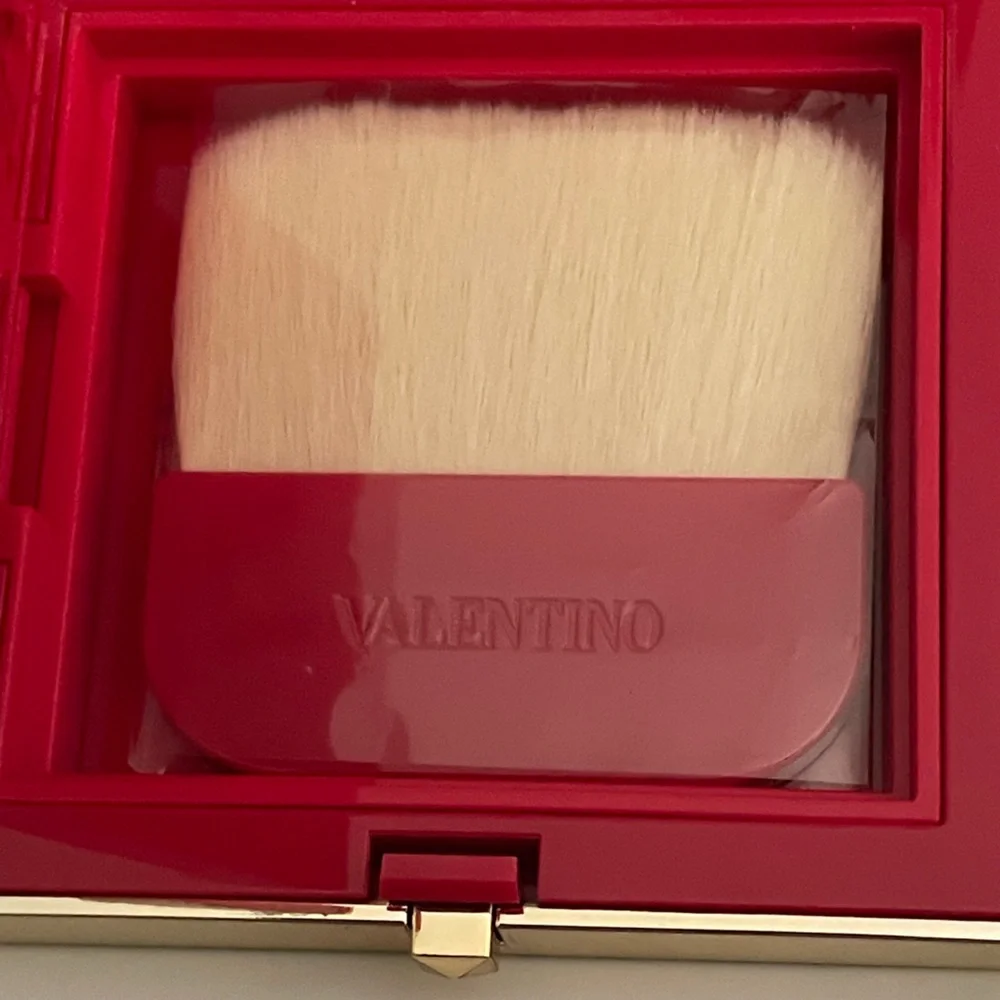 Valentino On-The-Move Universal Bronzer-Shade 00